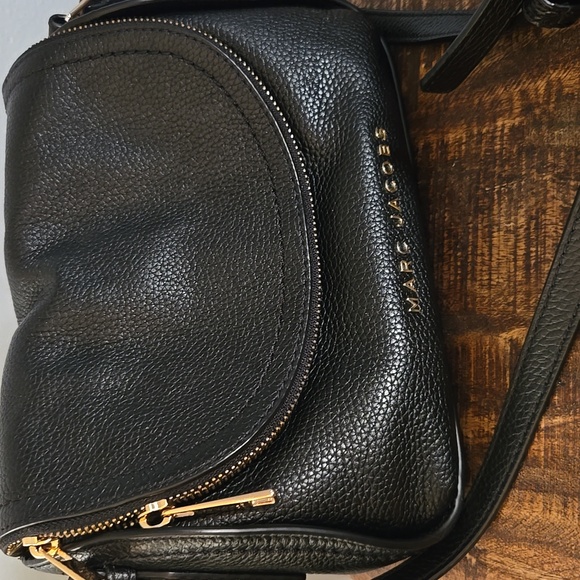 Marc Jacobs Pebble Leather Black Crossbody Bag - Picture 6 of 6